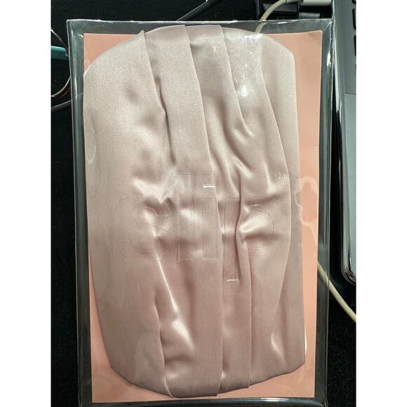 no name Other - Pink Silk Facial Mask